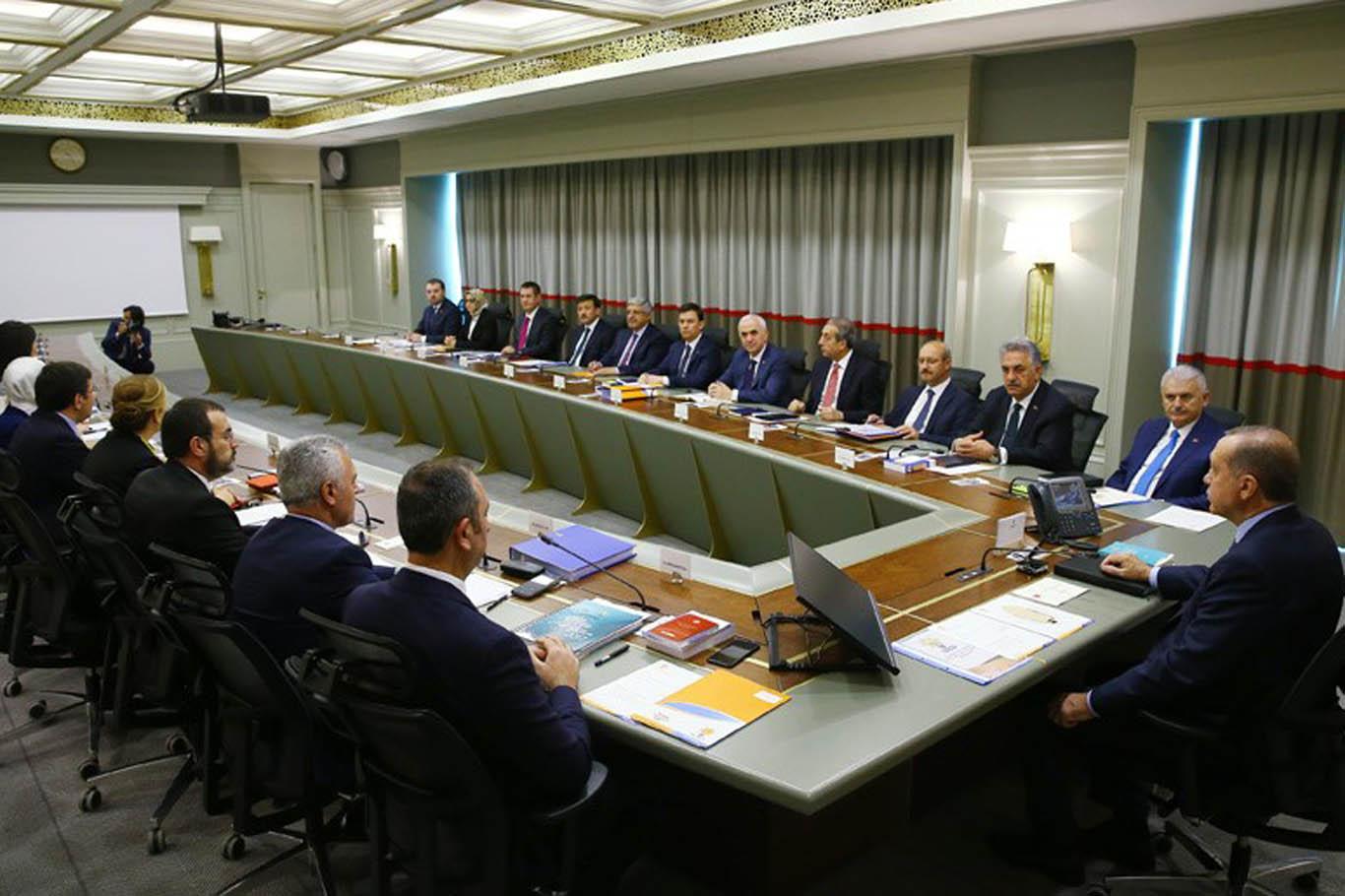 AK Parti MYK Cumhurbaşkanı Erdoğan başkanlığında toplandı